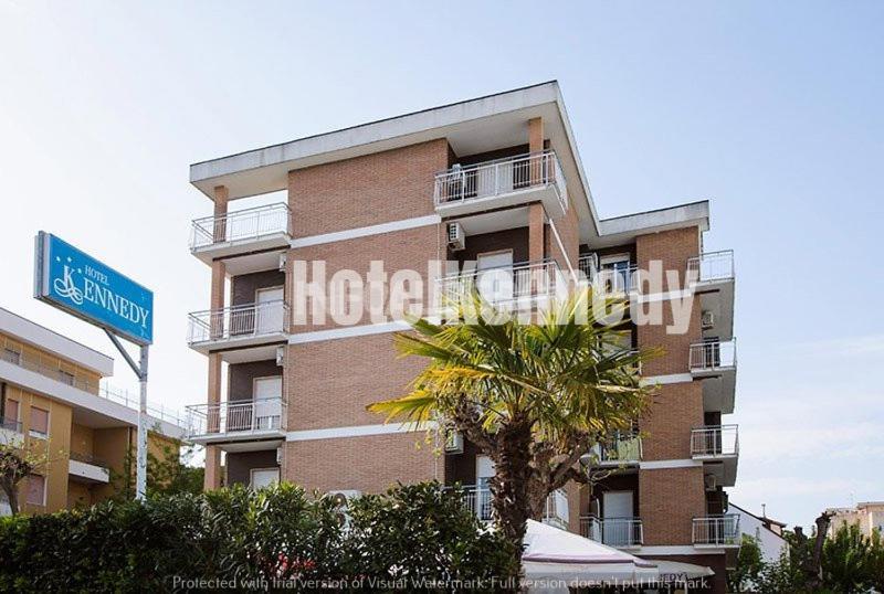 Hotel Kennedy Lido Di Savio Exterior foto